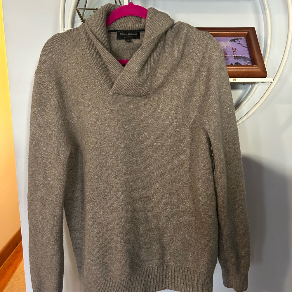 Banana Republic Men’s Medium M Cocoa Brown Pullover Sweater
